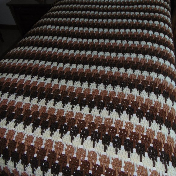 Vintage Afghan, Handmade, Shades of Brown, Beige and Ivory, 60 x76 - Picture 16 of 16